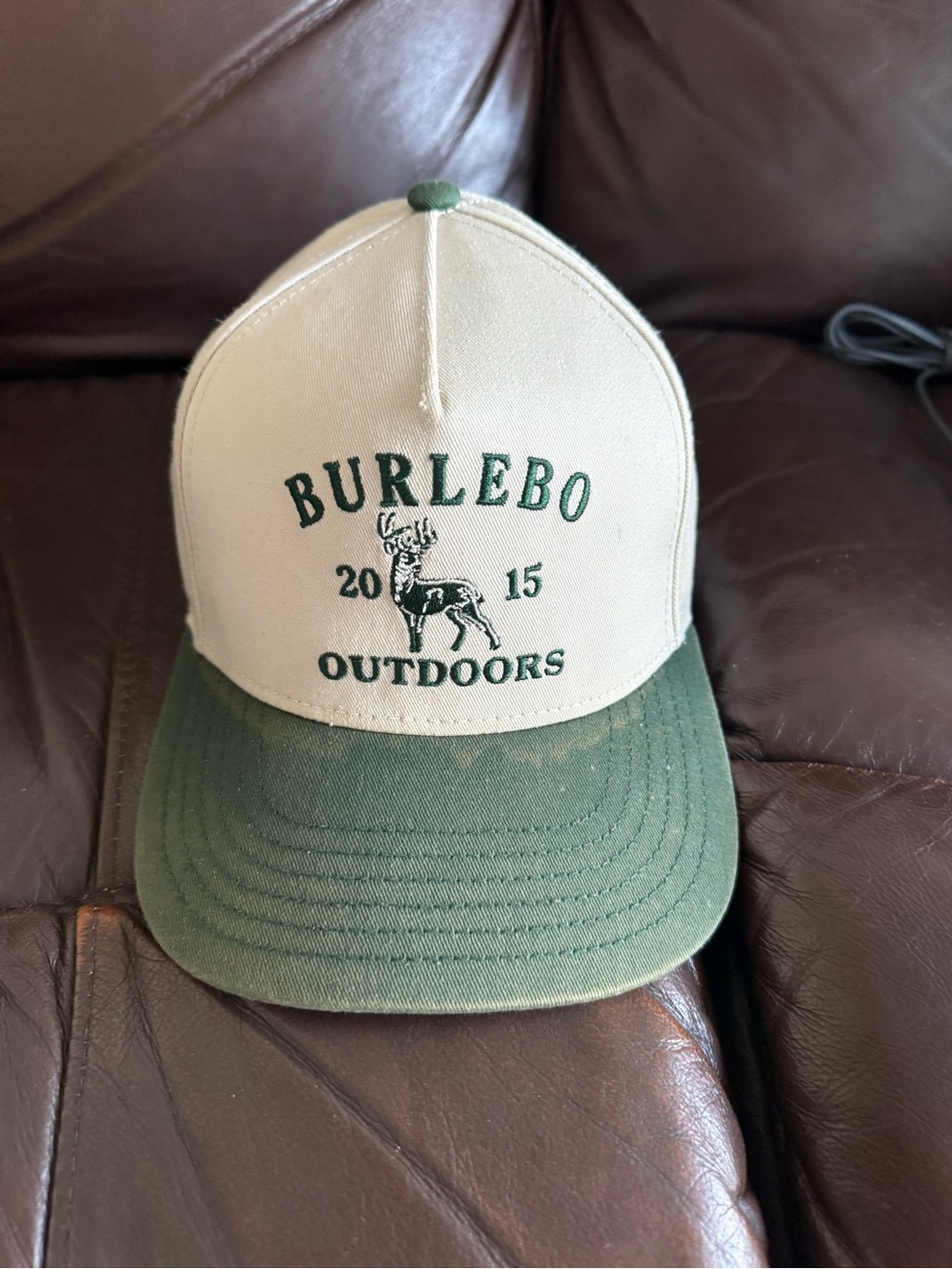 BURLEBO Two-Tone Green and Cream Trucker Hat
